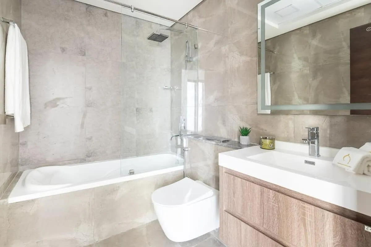 Daire Frank Porter - Majestique Residence Dubai